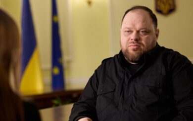 Нардепи, які завтра проголосують ”проти” продовження воєнного стану — працюють на рф, — Стефанчук