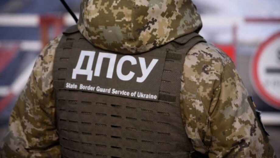 Спрятался в багажнике: в Одесской области задержали хитрого уклоняющегося