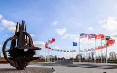 НАТО призывает пятикратно усилить ПВО из-за роста угрозы со стороны России