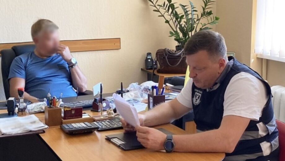 На Чернігівщині викрили чиновника, який незаконно облаштував на підприємстві криптоферму