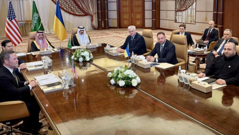 Стал известен состав украинской делегации для мирных переговоров