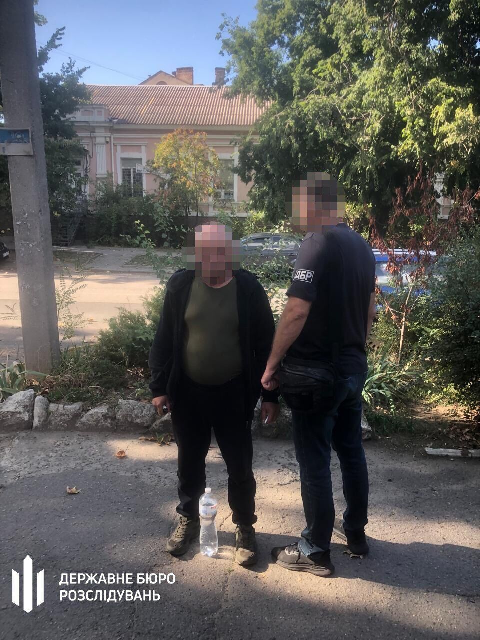 Змінив сторону двічі: ДБР затримало колаборанта, який після звільнення Херсона пішов працювати в ТЦК