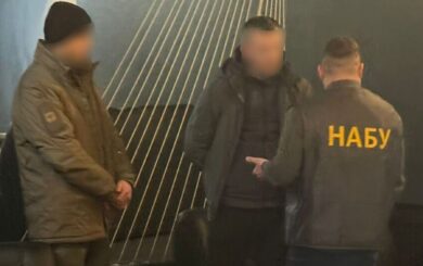 САП и НАБУ разоблачили работника СБУ на взятке $68 тысяч за »отсрочку» от мобилизации