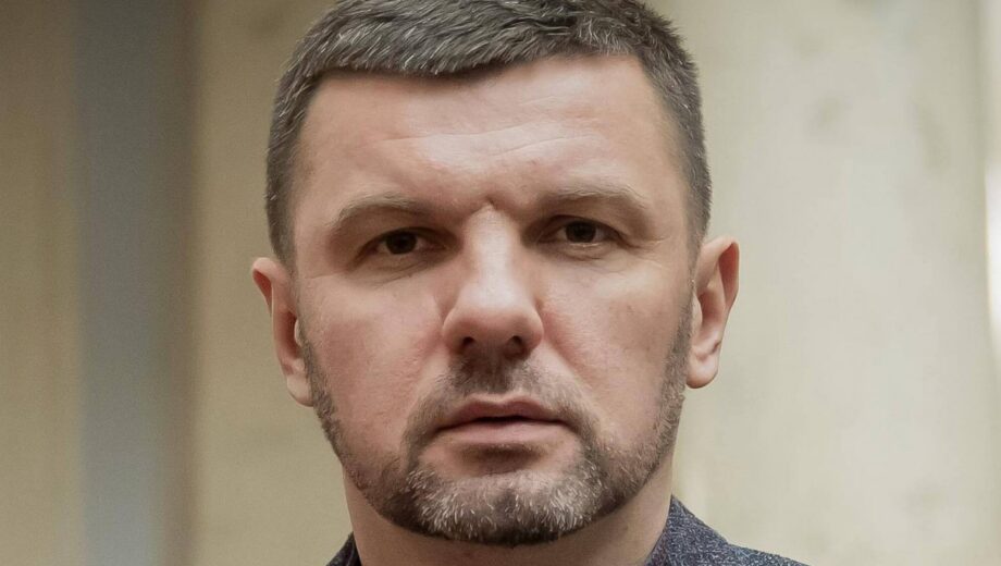Чим відомий нардеп Гузь, ”Ленд Ровер” якого намагалися спалити в Києві – скандали і біографія
