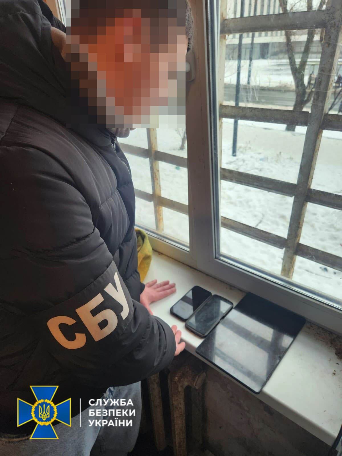 В Днепре задержан мужчина, который передавал в чатах данные о мобильных группах ТЦК