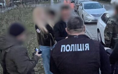 В Одессе задержана заведующая кафедрой за взятку в 15 тысяч гривен