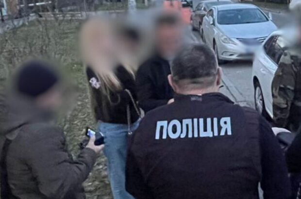 В Одессе задержана заведующая кафедрой за взятку в 15 тысяч гривен