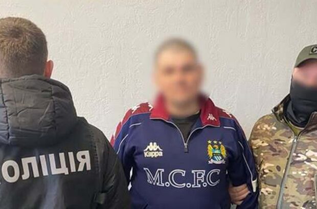 Наркотики в банках с медом и консервами: полиция разоблачила масштабный канал поставок в СИЗО и колонию