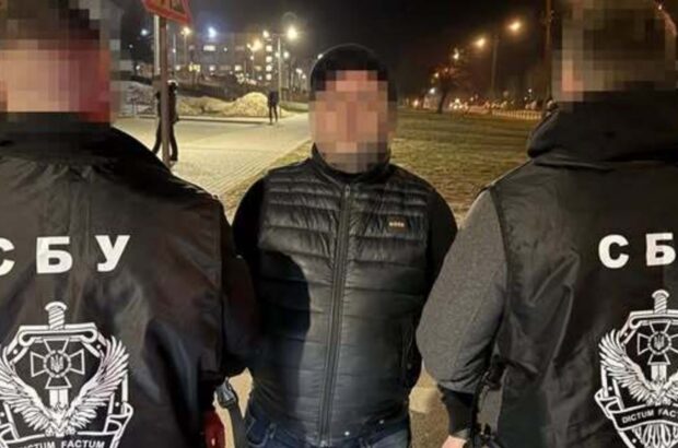 Во Львове разоблачили новую схему »бронирования»: задержан военный, продававший избегание мобилизации