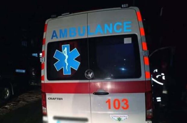 Напав на медиків, які приїхали його рятувати: у Києві судитимуть 29-річного чоловіка
