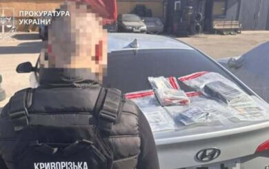 В Кривом Роге задержали наркодельцов: среди них военные-дезертиры