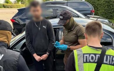 Наркобизнес на полмиллиона долларов: в Киеве будут судить масштабную группировку по продаже кокаина