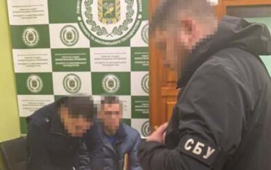 Кисень коштує мільйони? Посадовців ДП ”Ліси України” зловили на корупційній схемі