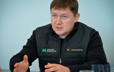 Ремонт ще не почали: станції ”синьої” гілки метро приводитимуть до ладу щонайменше шість місяців