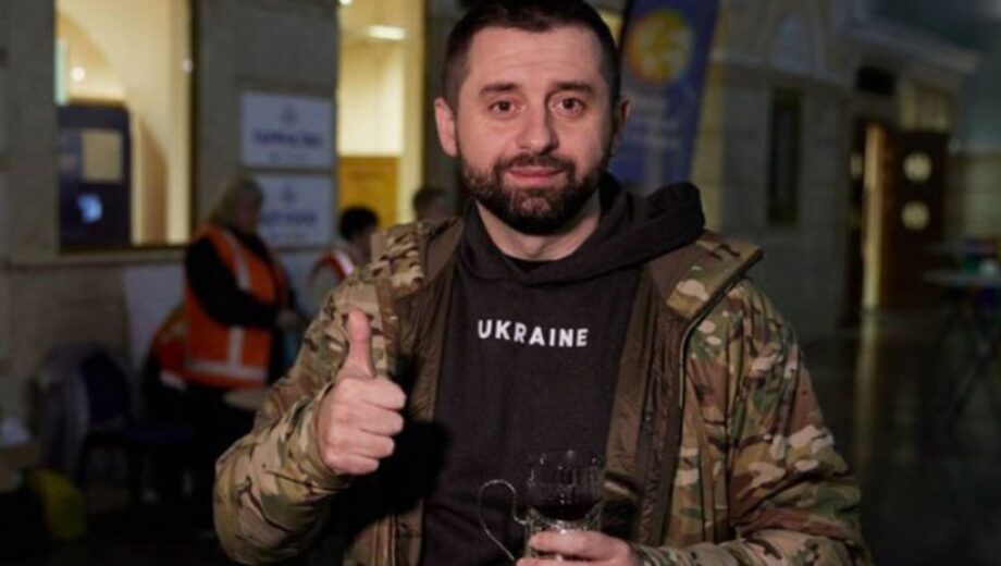 Арахамия хочет отправить народных депутатов на военные учения