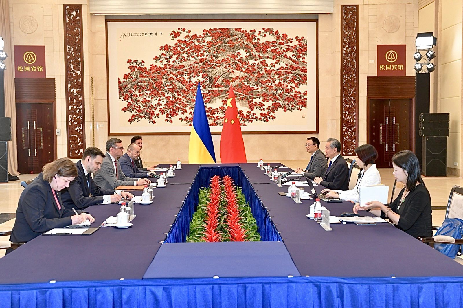 Україна і Китай провели перші повноформатні переговори з 2022 року. Кулеба розповів про результати