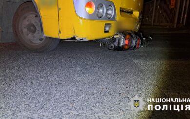 Поблизу Одеси водій маршрутного автобуса спричинив ДТП: є постраждалі