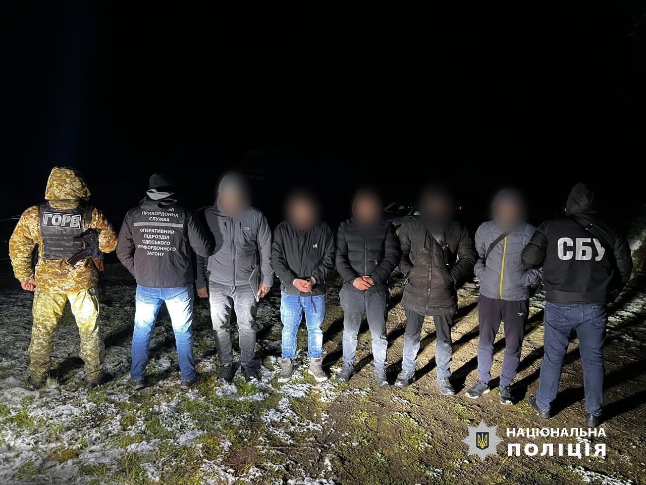 Поліція викрила схему втечі від мобілізації