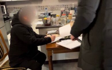 Валютная афера в Ивано-Франковске: женщина обманула людей на сотни тысяч евро и долларов