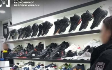 В Одессе разоблачили продажу поддельной брендовой обуви: суд вынес приговор организаторам схемы