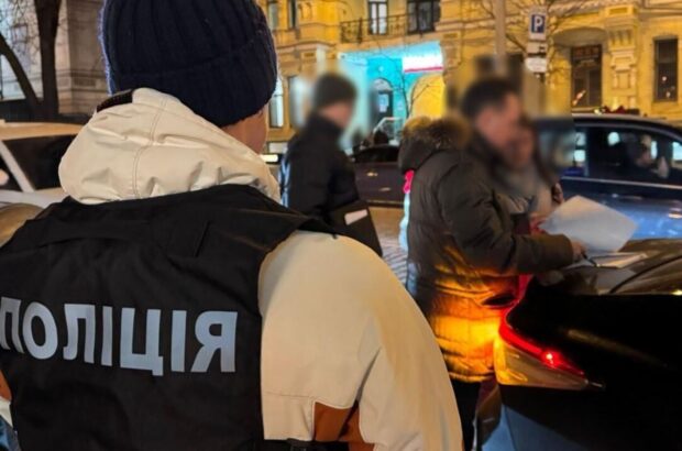 В Киеве чиновник подозревается в незаконном отчуждении коммунального имущества на 63 млн грн