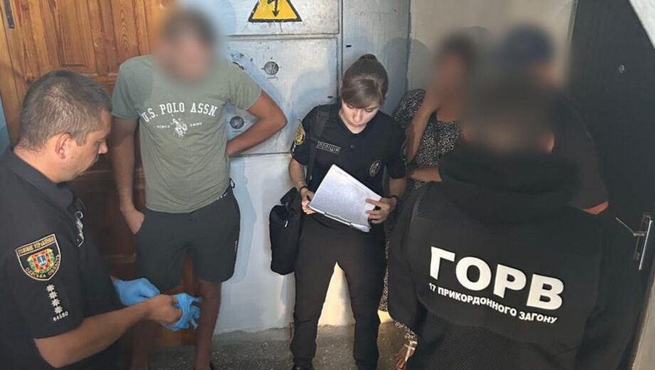 В Одесской области разоблачили группу, которая незаконно переправляла мужчин за границу