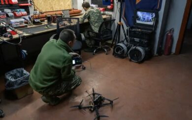 Украинские квадрокоптеры превратились в оружие против российских беспилотников