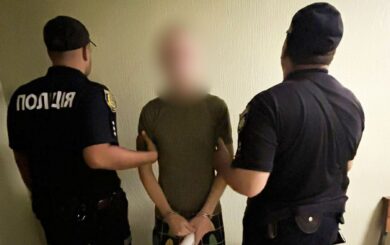 Супруги из Одессы продавали наркотики в подвальном кафе: дело уже направили в суд