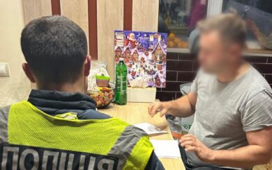 В центре Подола незаконно захватили землю на 11 млн грн: полиция сообщила о подозрении двум киевлянам