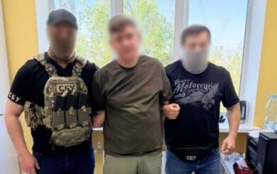 У Києві лікарі-психіатри погоріли на хабарі у 25 тисяч доларів за оформлення інвалідності
