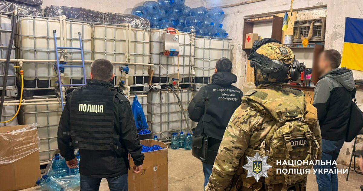В Днепре разоблачили масштабное подпольное производство алкоголя: изъят фальсификат более чем на 4 млн грн