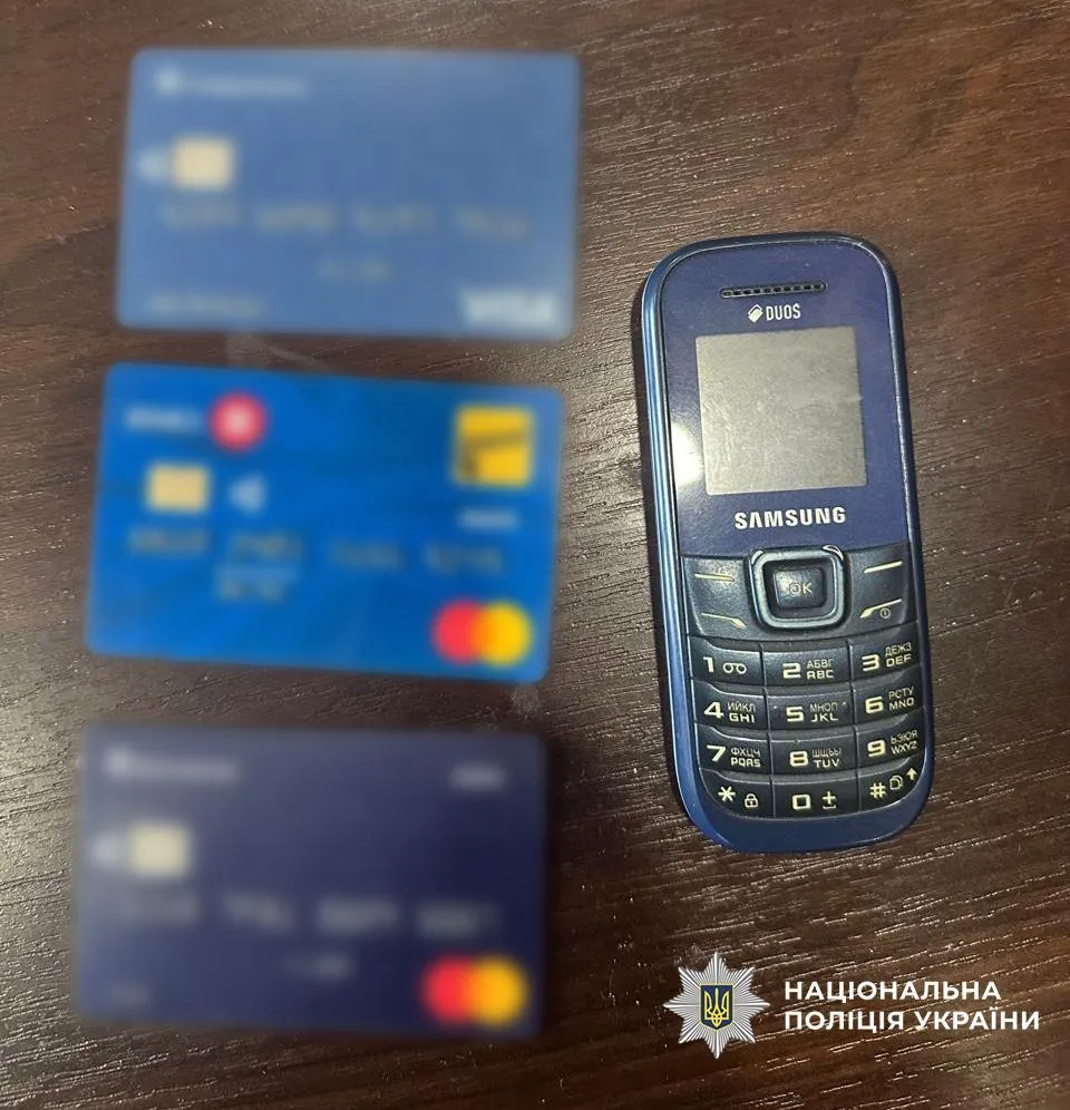 На Дніпропетровщині викрили мережу шахрайських кол-центрів: людей ошукали на майже 3 млн грн