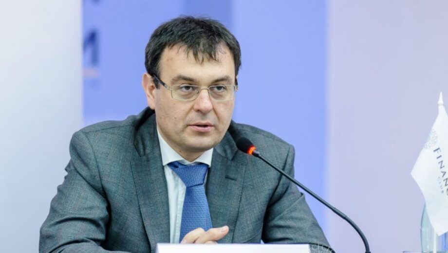 Жена – во Франции, теща – в россии: нардеп Гетманцев оскандалился из-за родственников