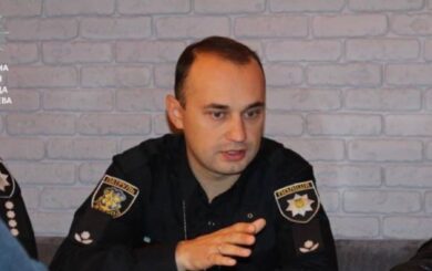Как живет первый заместитель Укртрансбезопасности: недвижимость в Киеве и наличные деньги в долларах