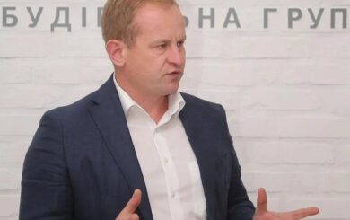 Чем сейчас занимается эксдепутат, установивший рекорд Украины по количеству квартир