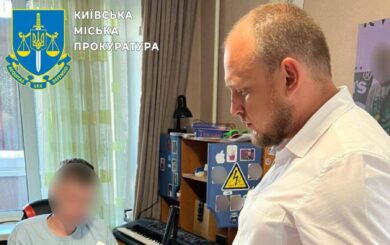 Киянин ошукав бізнесменів, видаючи себе за очільників ОВА