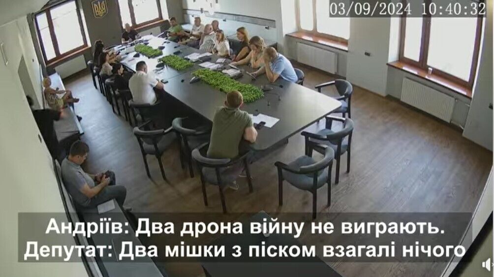 Мэр Андреев заявил, что «мешки с песком спасут детей больше, чем дроны солдат»