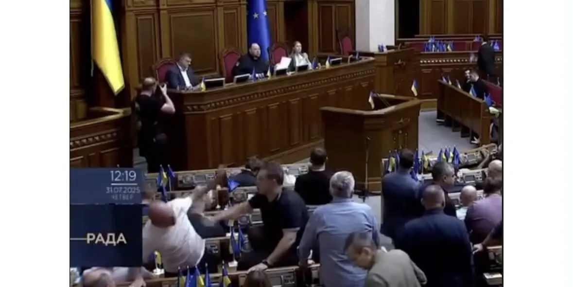 Что известно о нардепе Владлене Неклюдове