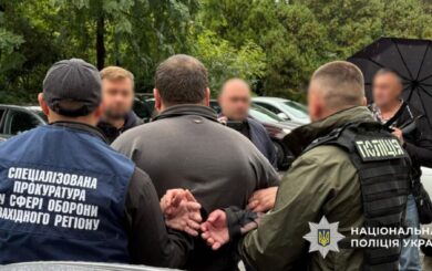 Колишній стоматолог пропонував військовим фіктивну інвалідність за $6 тис.