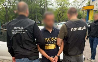 7,5 тысяч долларов за перевод в морпехи: в Одессе разоблачили схему в ТЦК