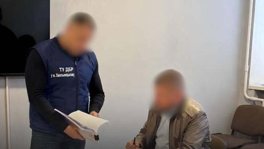 В Хмельницкой области разоблачили схему фиктивной службы: военные получали зарплаты, работая на СТО