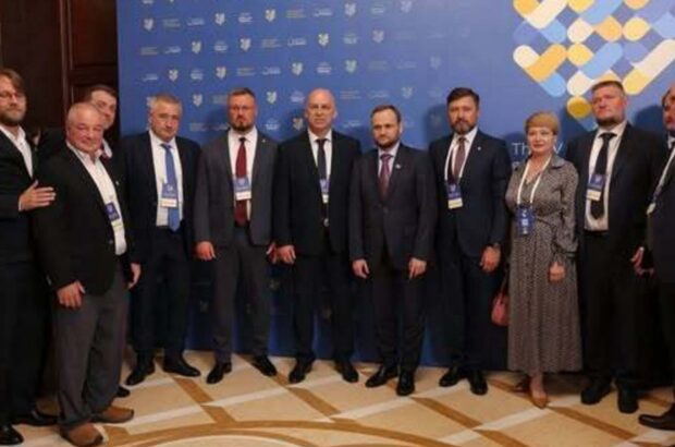 ”Сьогодні Україна – sui generis”: у Києві відбувся IV Міжнародний саміт міст і регіонів