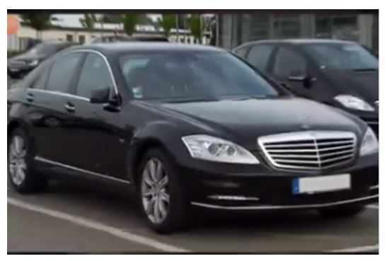 Mercedes S-Class W220