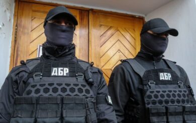 ДБР сообщило о подозрении из-за поставки некачественных спальников для военных на 30 миллионов