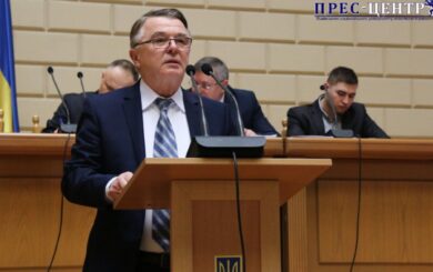Во Львовском университете для Мельника придумали должность советника ректора с руководящим влиянием
