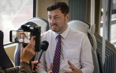 Мер Единбурга пішов у відставку через звинувачення у домаганнях до українських біженок
