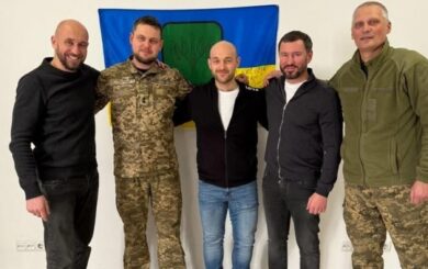 Антикоррупционеры – волонтеры и бойцы ВСУ в Киеве обсудили сотрудничество