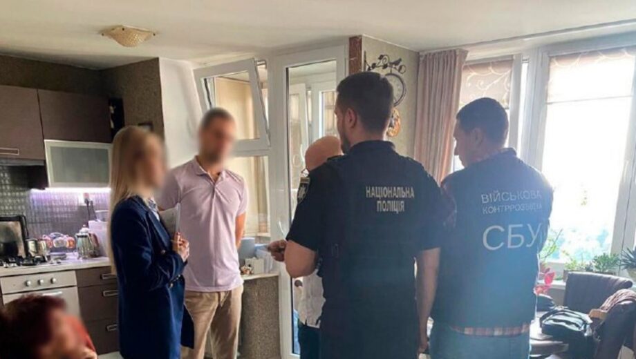 Під час війни ексчиновник Міноборони допоміг росіянину безмитно ввезти в Україну Ferrari Roma за $250 тисяч