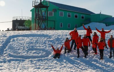  Найсильніший ураган за останні 75 років накрив станцію ”Академік Вернадський”
