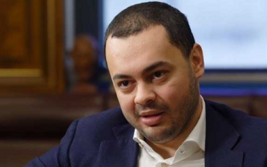 Журналісти звернулися до РНБО через зникнення із санкційних списків Сеяра Куршутова